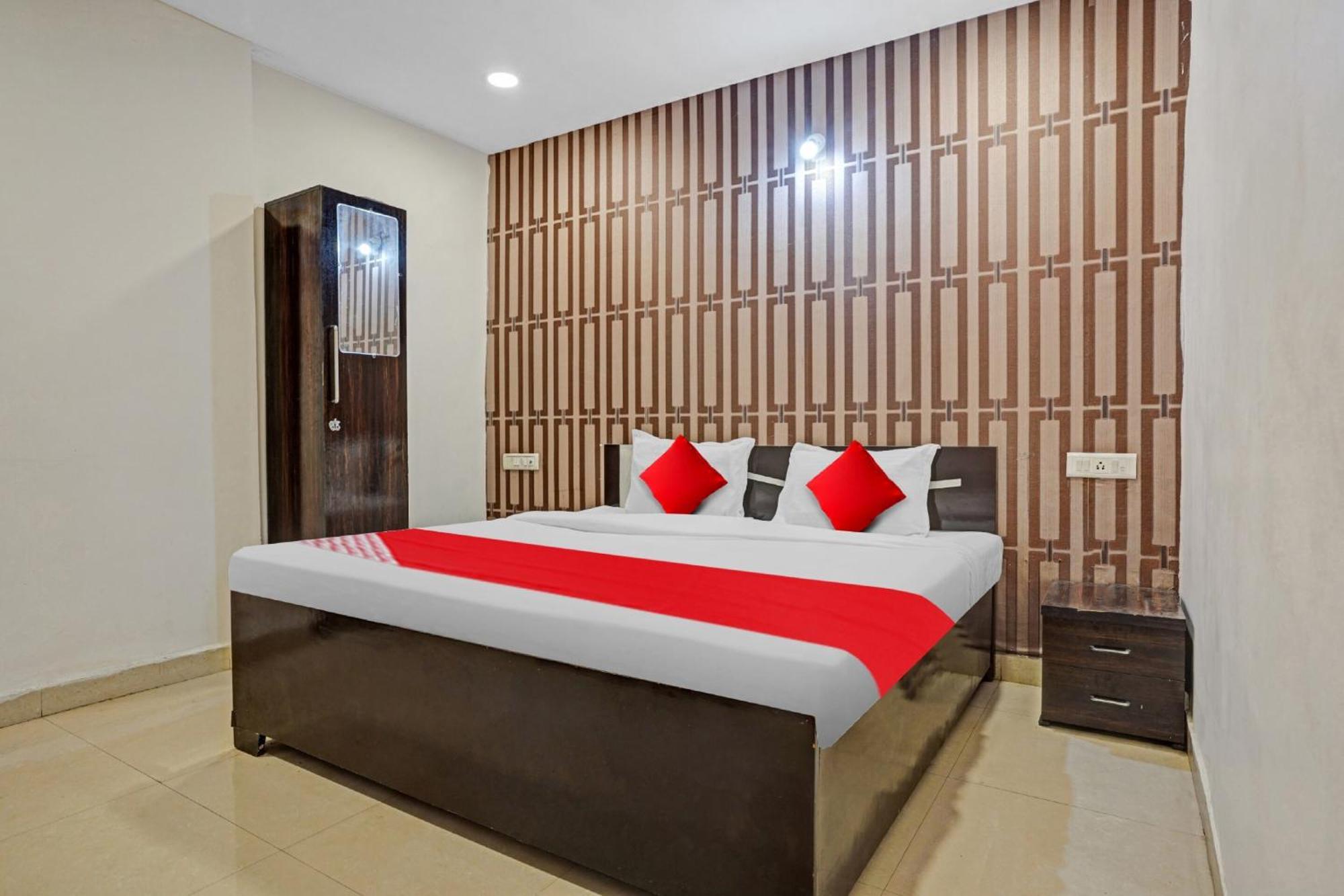Hotel O Flagship Hotel Gulmohar Inn Bhopal Exterior foto